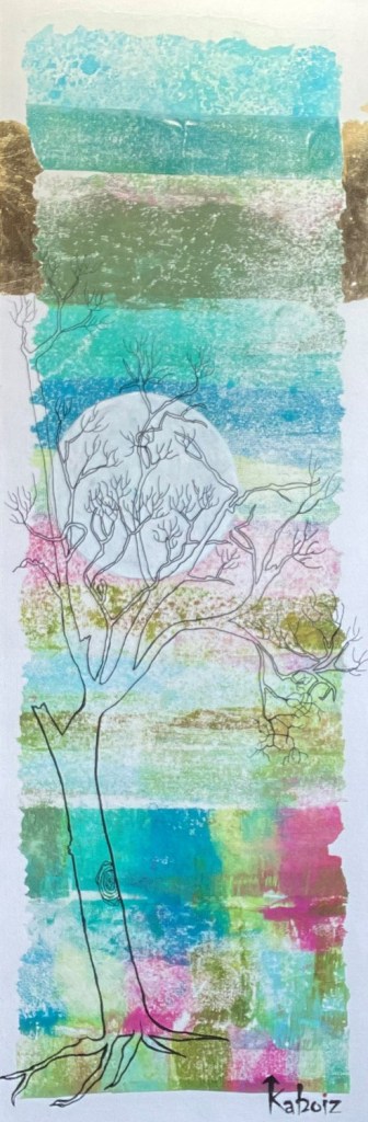 Toile réalisée en acrylique et techniques mixtes grandeur 12 x 36 pouces son titre: Arbre généalogique, réalisée par Kaboiz femme artiste